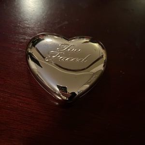 Two faced love light prismatic highlighter